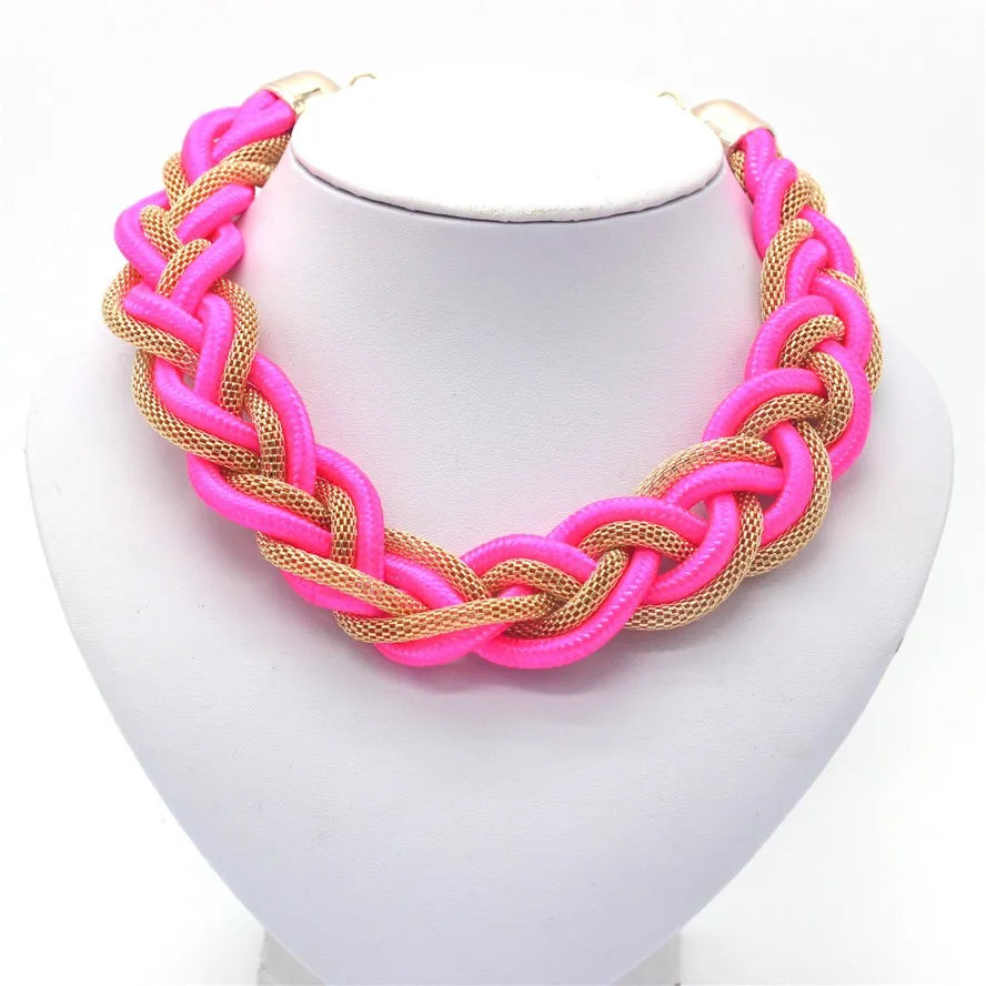 Vintage Gem Choker Necklace - Retro Statement Jewelry