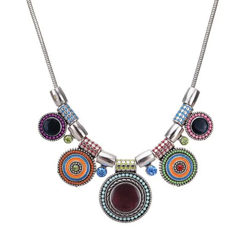 Vintage Gem Choker Necklace - Retro Statement Jewelry
