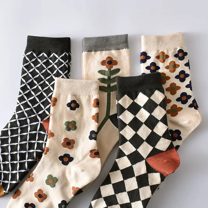 Retro Embroidered Flower Socks - 5 Pair Cozy Gift Set