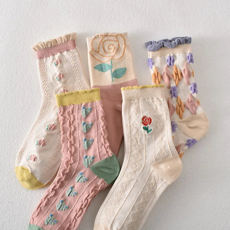 Retro Embroidered Flower Socks - 5 Pair Cozy Gift Set