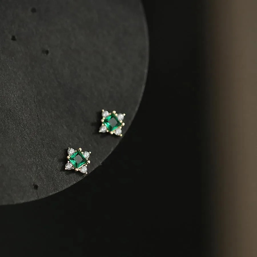 925 Silver Stud Earrings - Elegant Jewelry
