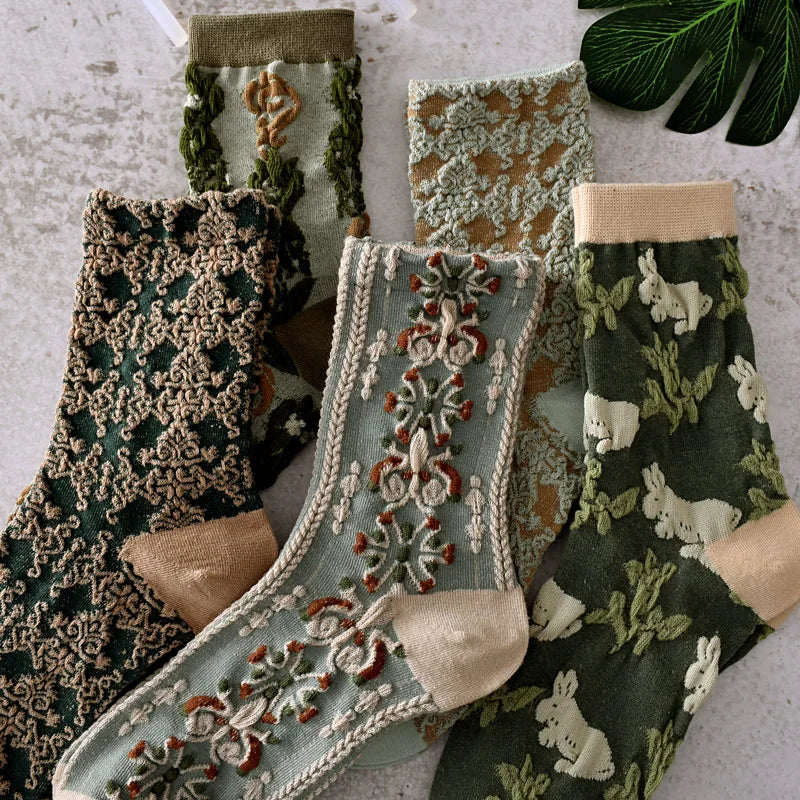 Retro Embroidered Flower Socks - 5 Pair Cozy Gift Set