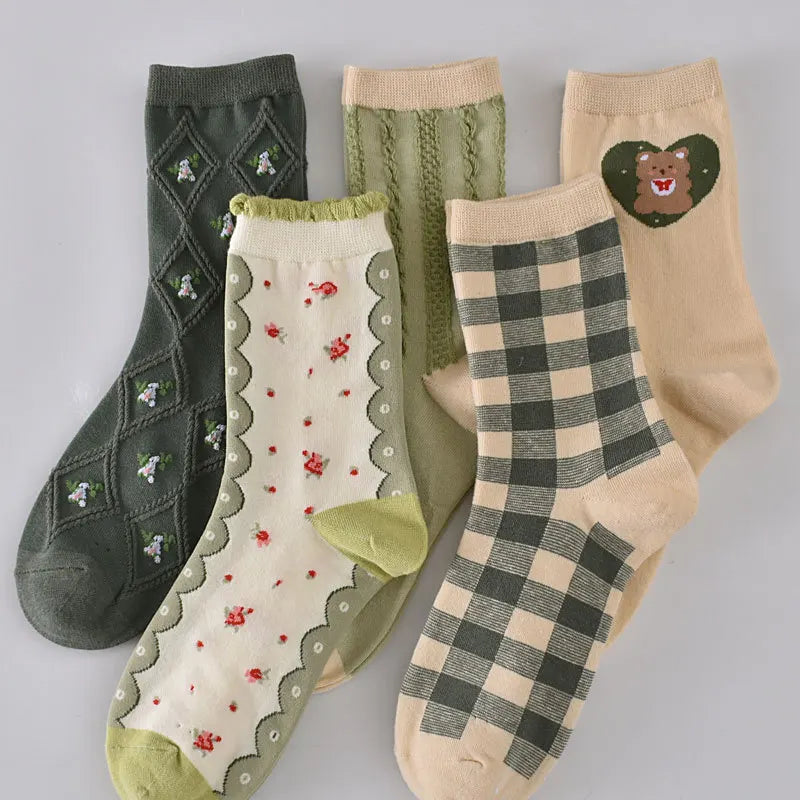 Retro Embroidered Flower Socks - 5 Pair Cozy Gift Set