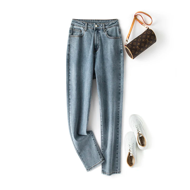 Premium Plus Size Straight Leg Jeans - Stretch Dark Wash Denim