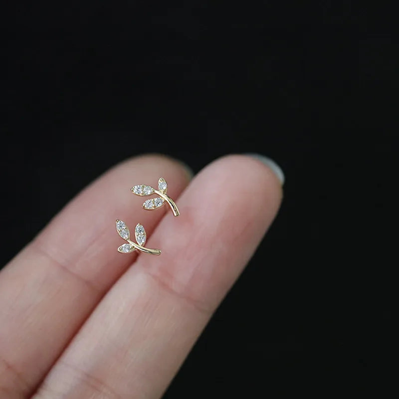 925 Silver Stud Earrings - Elegant Jewelry