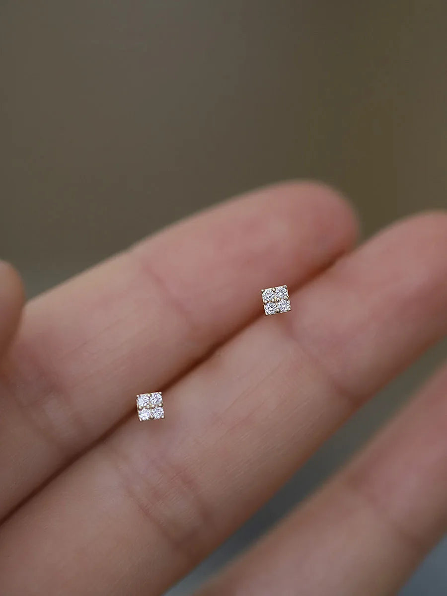925 Silver Stud Earrings - Elegant Jewelry