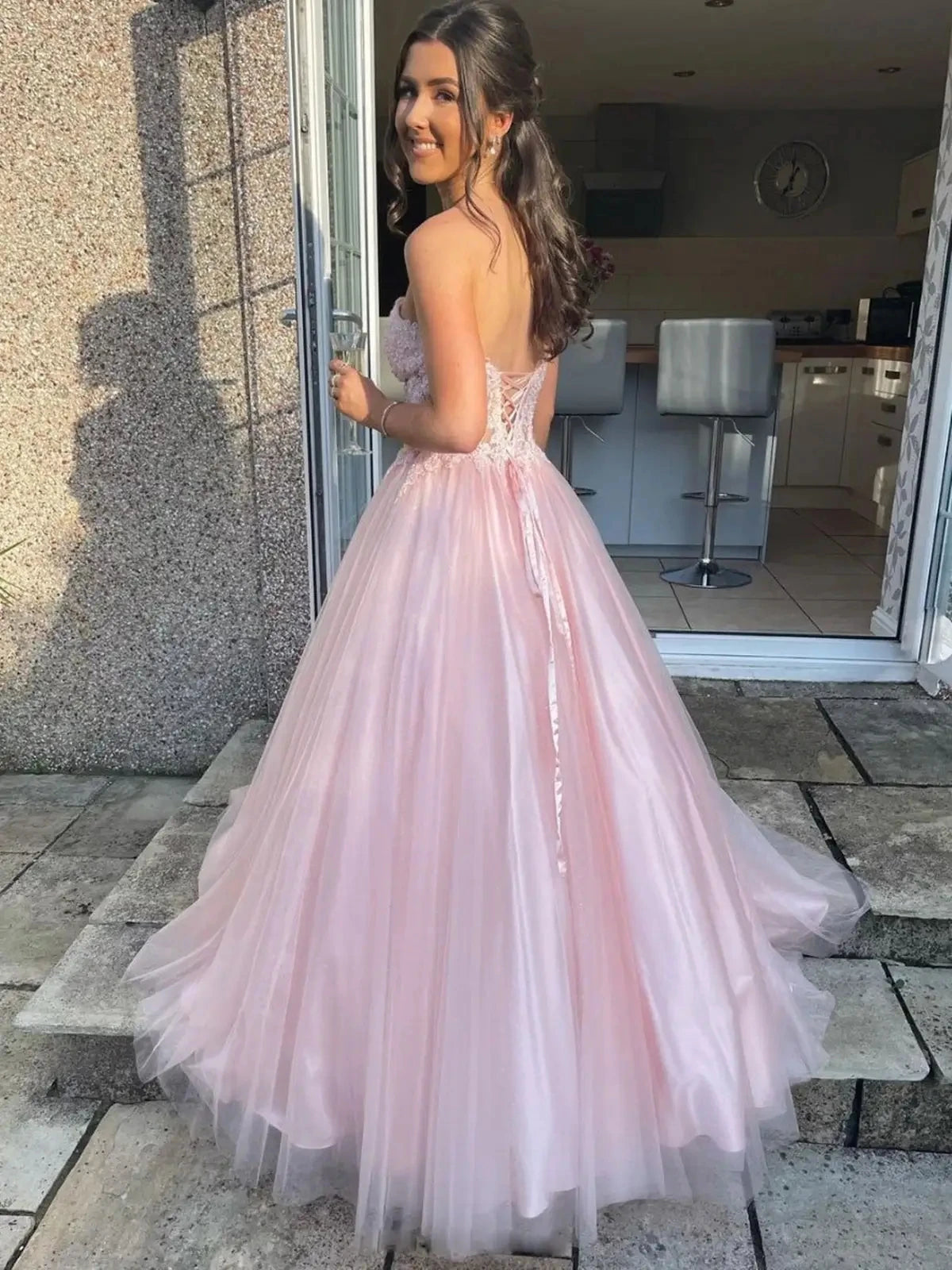 Customized Prom Dresses Tulle Pink Sweetheart Strapless Ball Gown Elegant Strapless Women Evening Gowns Formal Party Dress