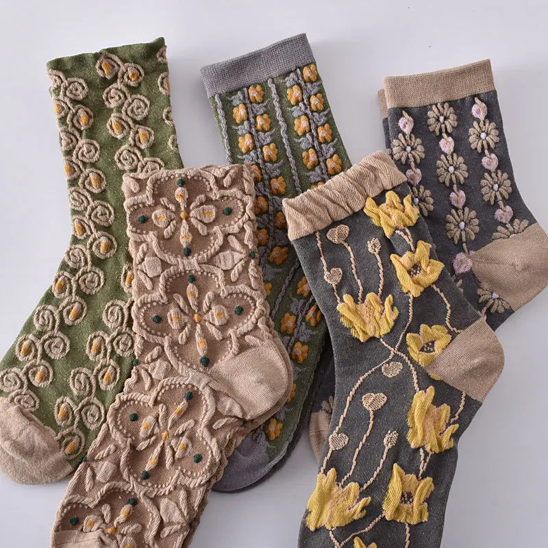 Retro Embroidered Flower Socks - 5 Pair Cozy Gift Set