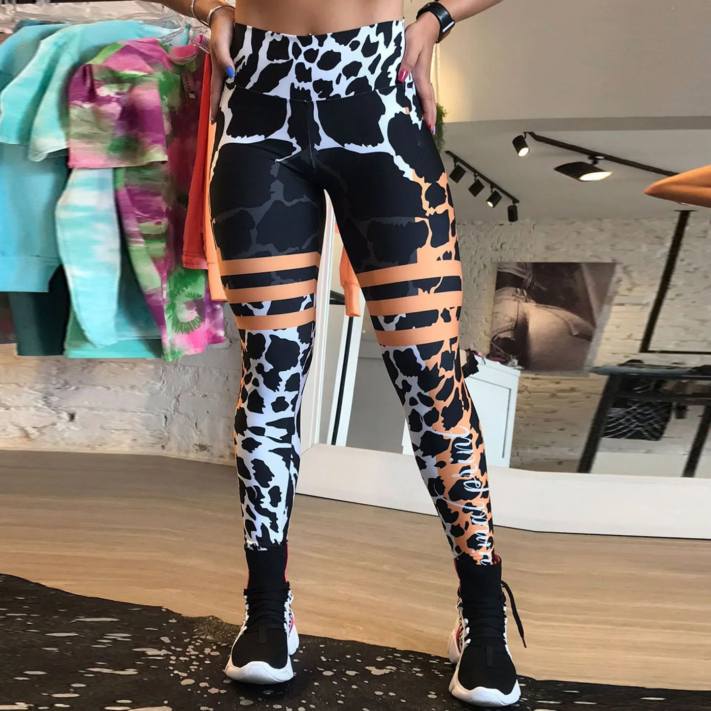 Leopard Print Sports Leggings - Push-Up Stretch Performance Fit