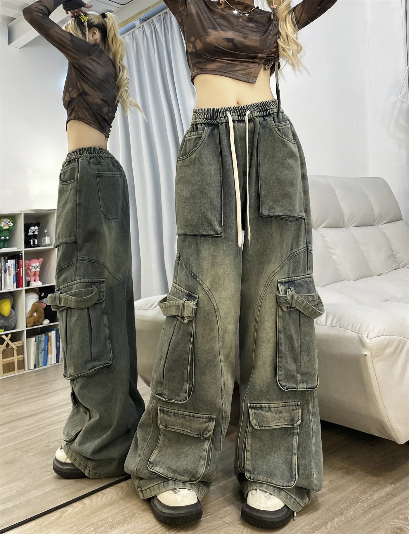 Cargo Wide-Leg Jeans - Everyday Denim