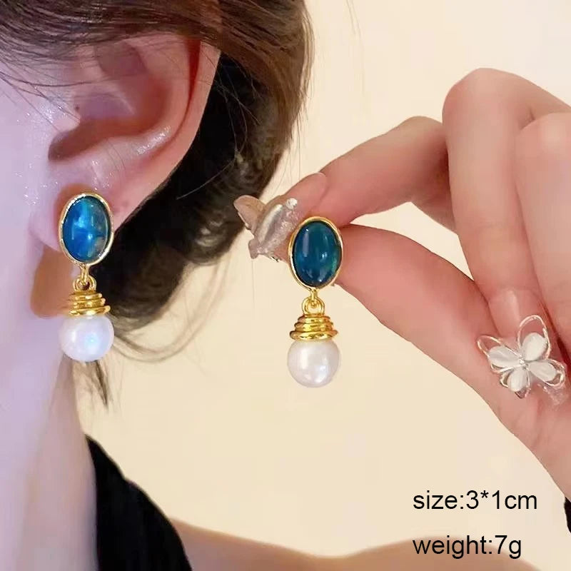 Geometric Dangle Earrings